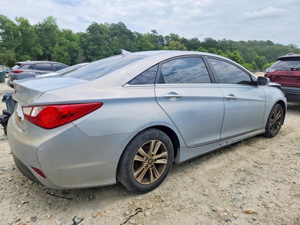 2014 HYUNDAI SONATA
