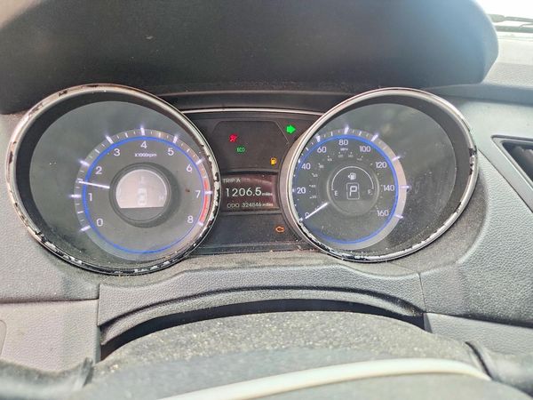 2014 HYUNDAI SONATA