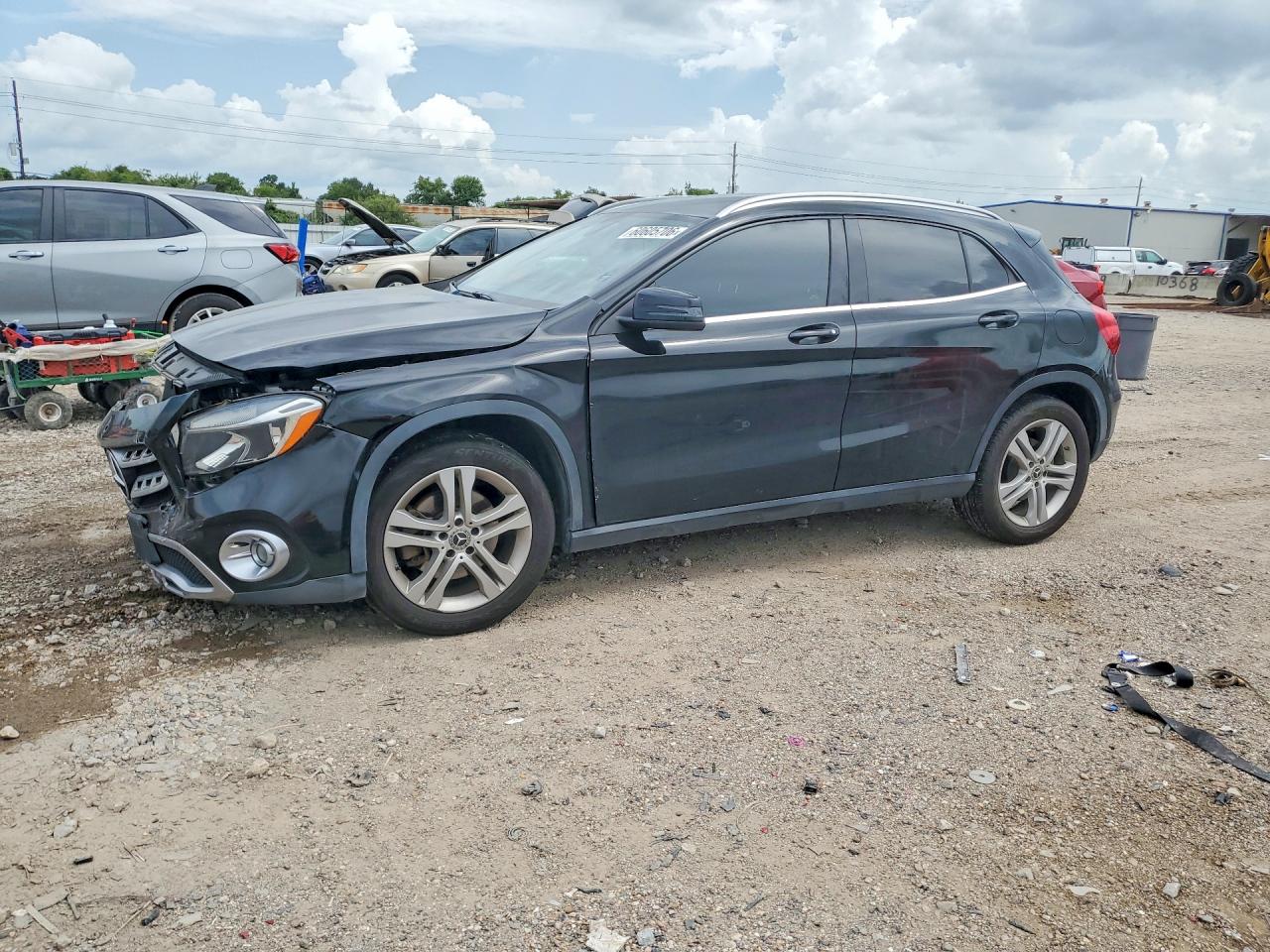 2020 MERCEDES-BENZ GLA GLA250