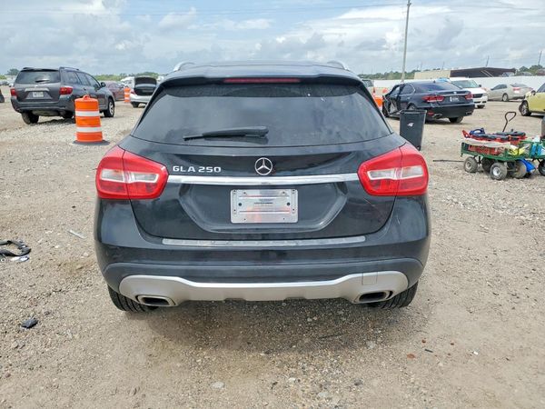 2020 MERCEDES-BENZ GLA GLA250