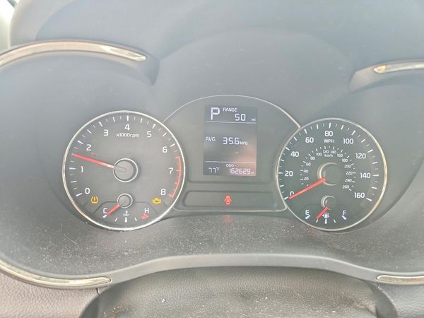 2018 KIA FORTE LX Base
