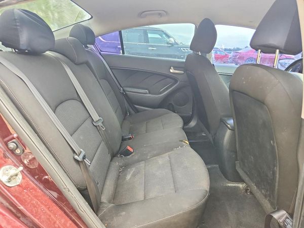 2018 KIA FORTE LX Base