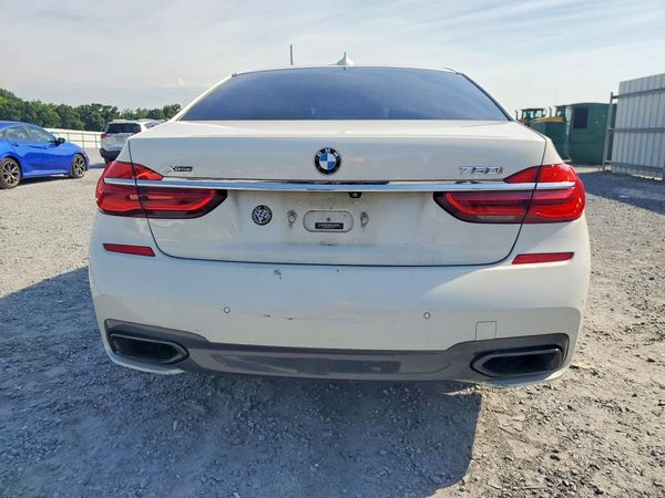 2017 BMW 750 xDrive