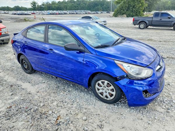 2013 HYUNDAI ACCENT GLS, GS
