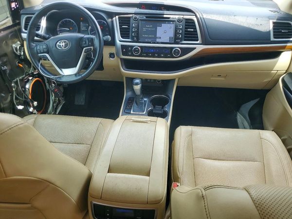 2018 TOYOTA HIGHLANDER Ltd/Ltd Platinum