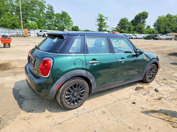2017 MINI COOPER