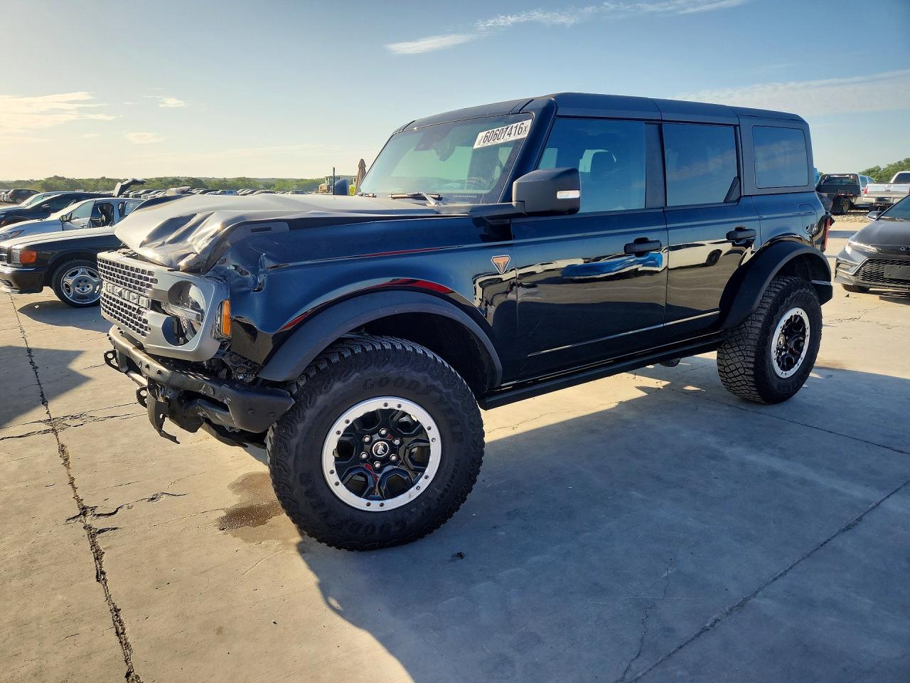 2024 FORD BRONCO Badlands