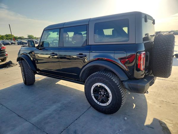 2024 FORD BRONCO Badlands