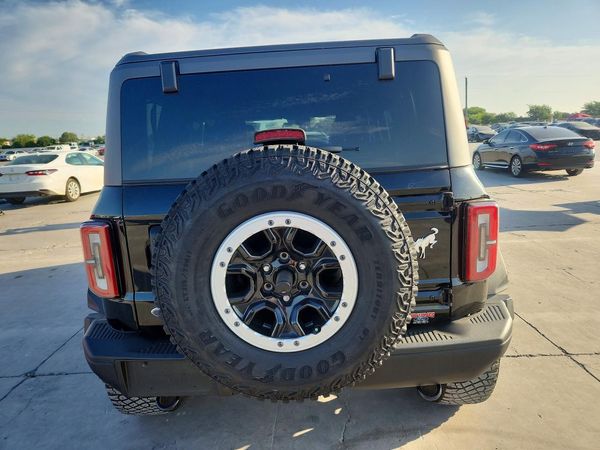 2024 FORD BRONCO Badlands