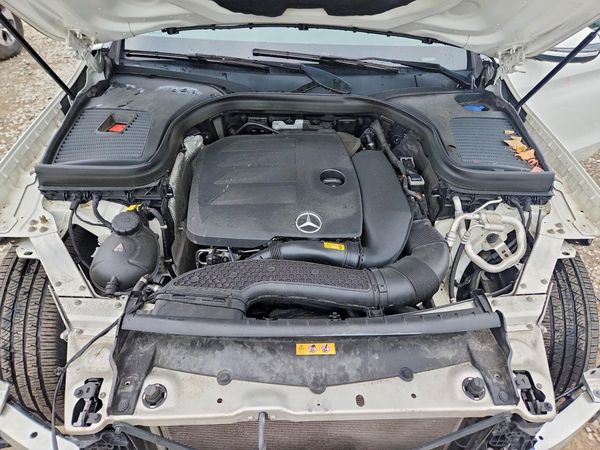 2021 MERCEDES-BENZ GLC GLC300-4M
