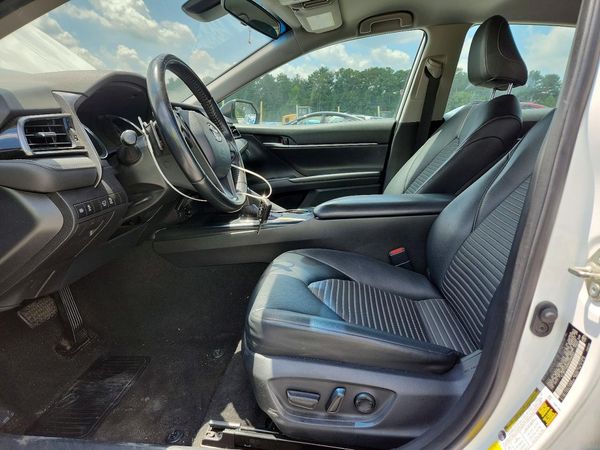 2019 TOYOTA CAMRY L/LE/SE/XLE — DENT