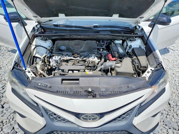 2019 TOYOTA CAMRY L/LE/SE/XLE — Engine bay
