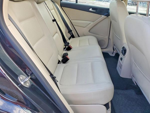 2017 VOLKSWAGEN TIGUAN