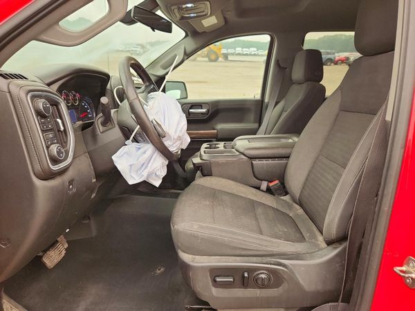 2021 CHEVROLET SILVERADO LT (2FL)