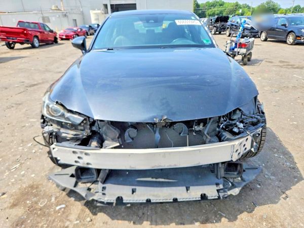 2017 LEXUS IS