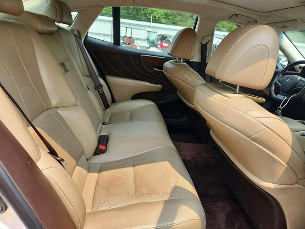 2018 LEXUS LS 500