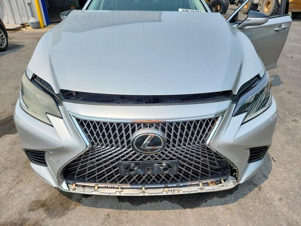 2018 LEXUS LS 500