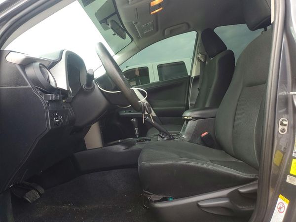 2016 TOYOTA RAV4 LE (X Grade)