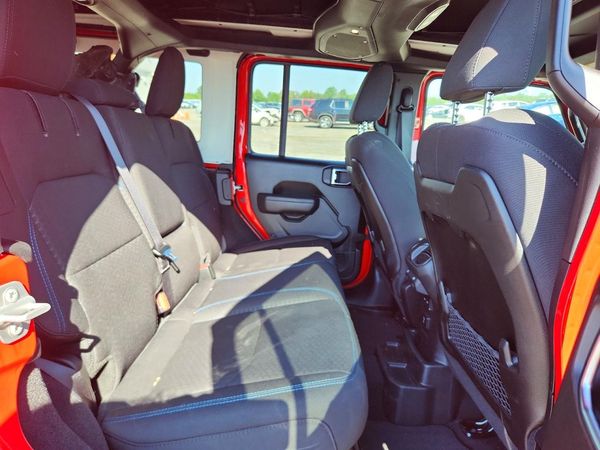 2025 JEEP WRANGLER Rubicon 4XE