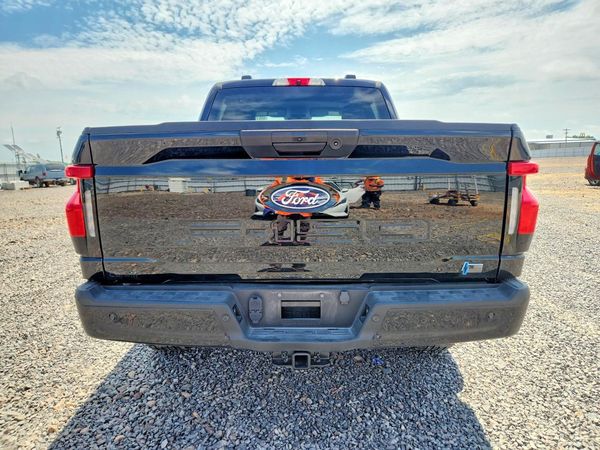 2025 FORD F150 XLT