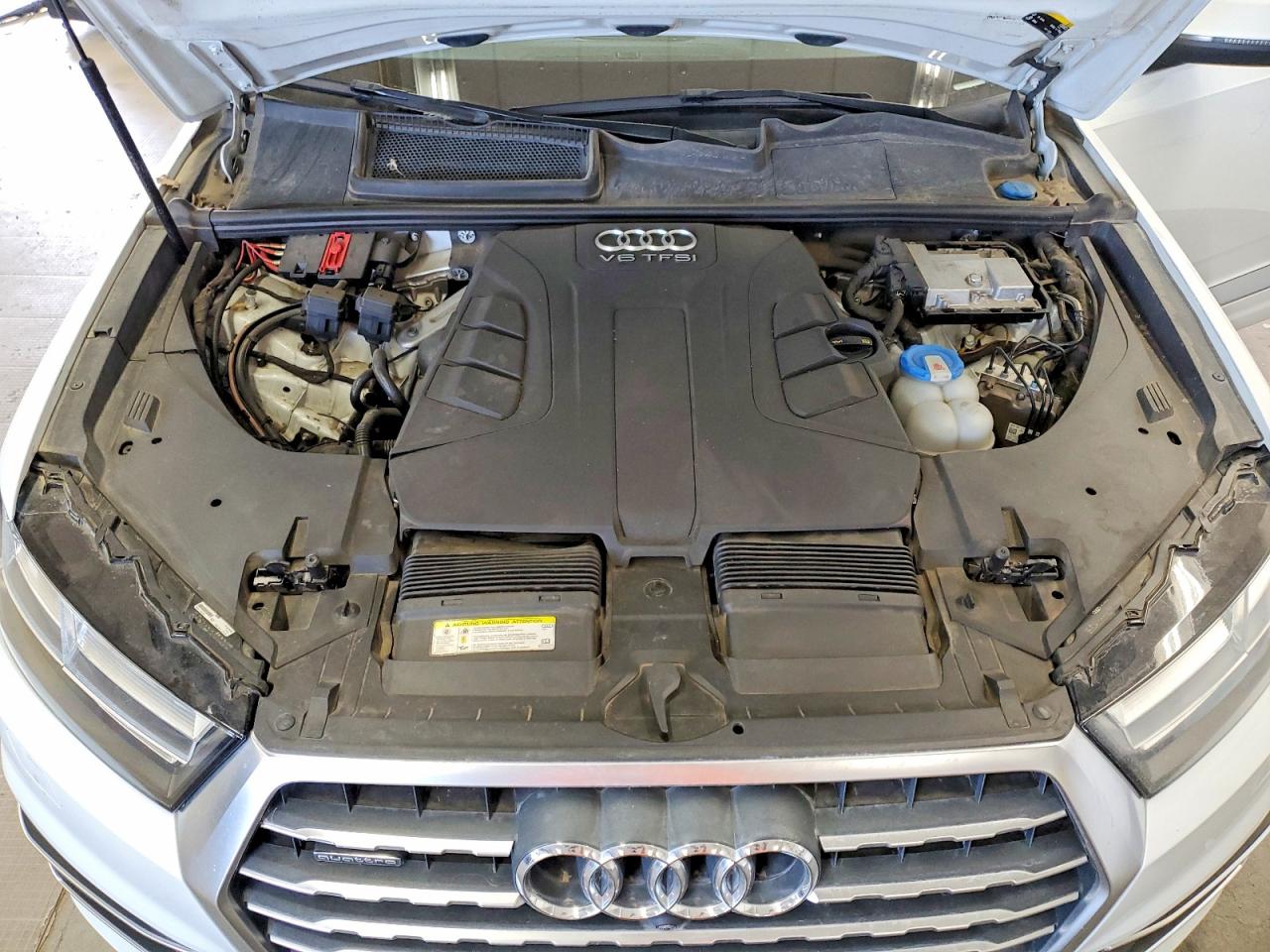 2017 AUDI Q7 quattro Premium Plus