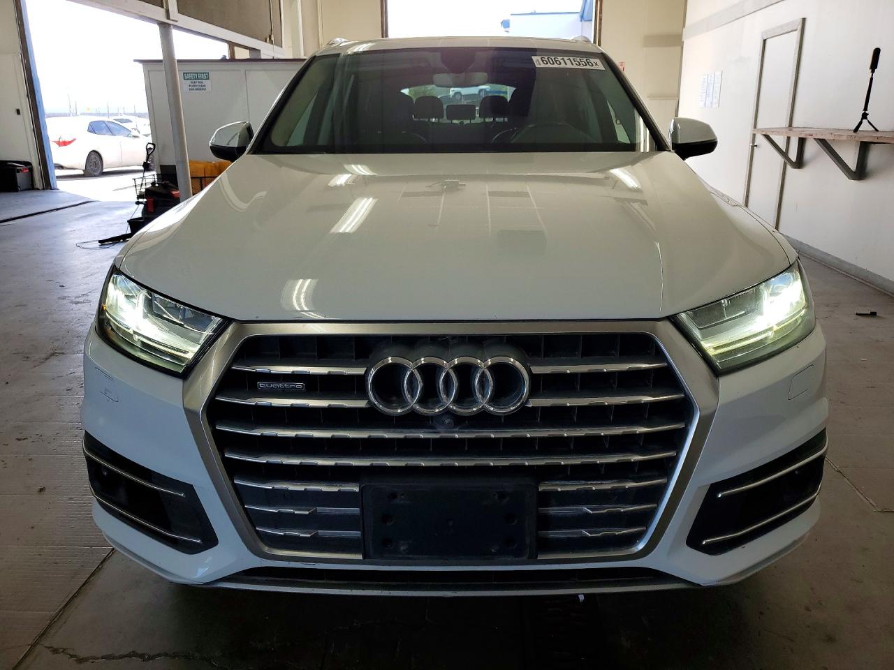 2017 AUDI Q7 quattro Premium Plus