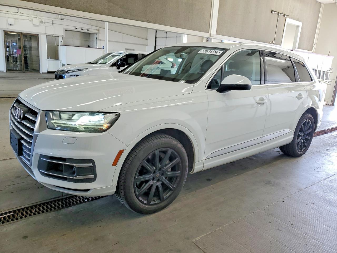 2017 AUDI Q7 quattro Premium Plus