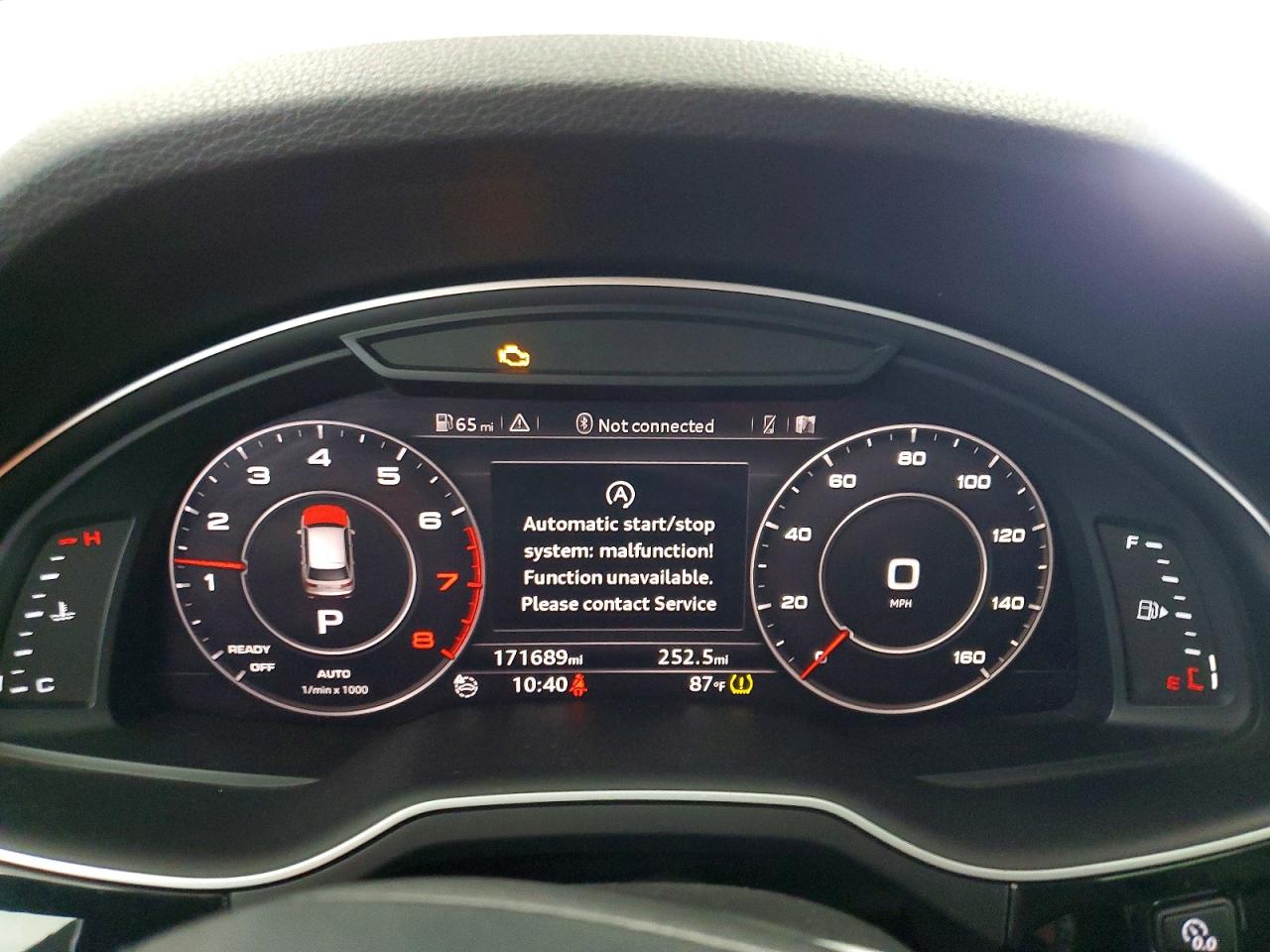 2017 AUDI Q7 quattro Premium Plus
