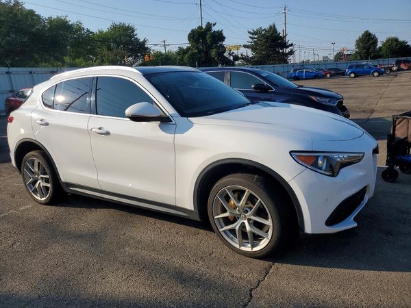 2018 ALFA ROMEO STELVIO TI AWD