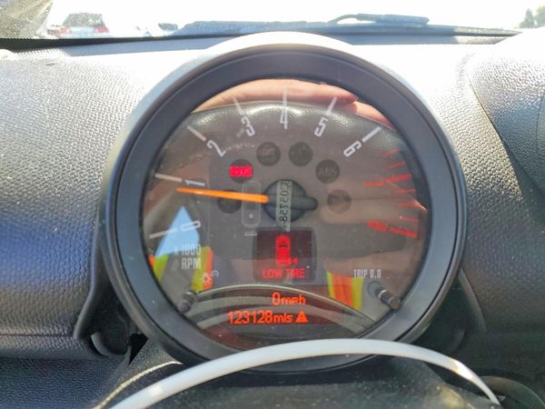 2016 MINI COOPER