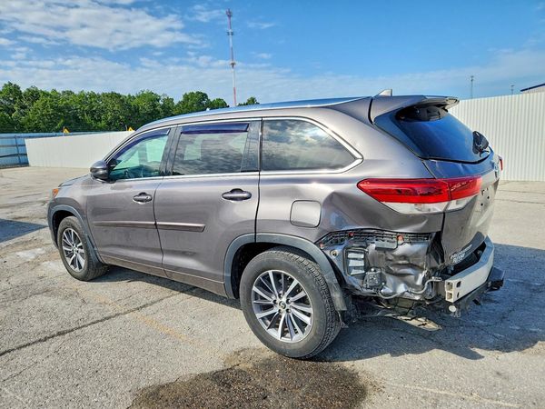 2018 TOYOTA HIGHLANDER SE/XLE