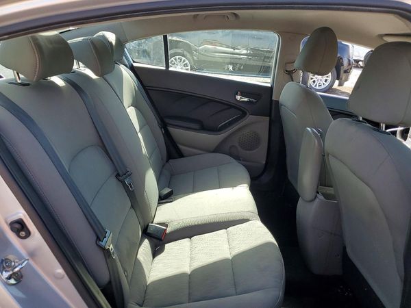 2015 KIA FORTE GL(Middle-low grade)
