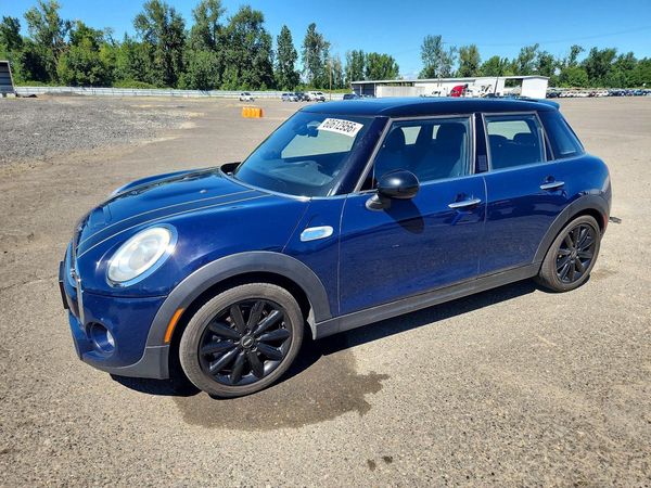 2015 MINI COOPER