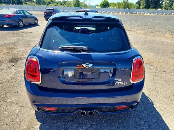 2015 MINI COOPER