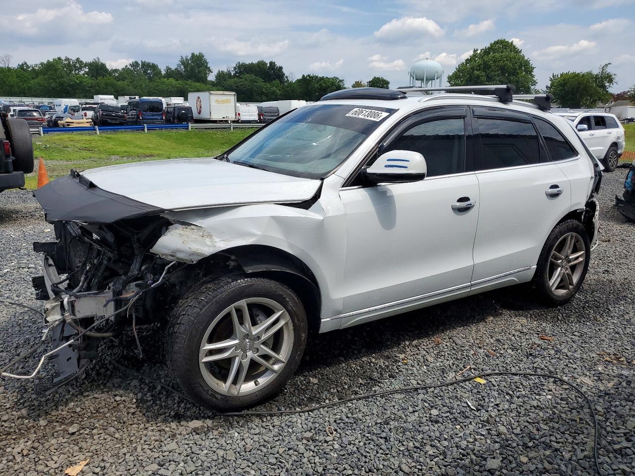 2017 AUDI Q5 quattro Premium Plus