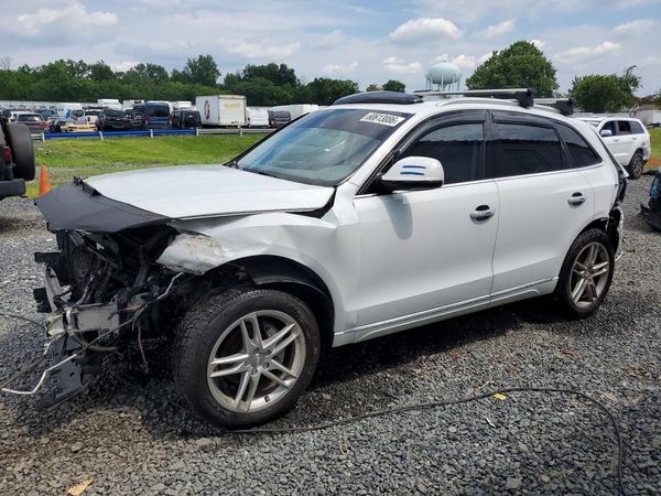 2017 AUDI Q5 quattro Premium Plus