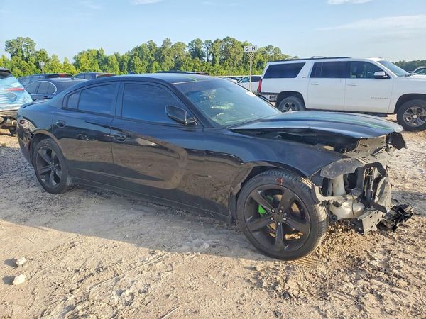 2015 DODGE CHARGER SXT RWD