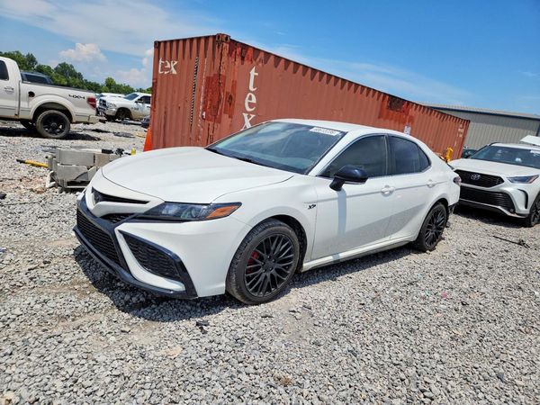 2023 TOYOTA CAMRY