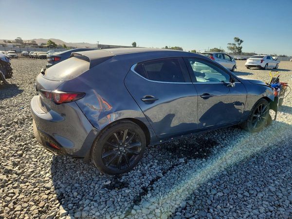 2025 MAZDA 3 Preferred Package