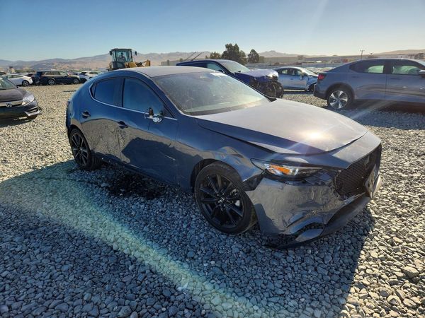 2025 MAZDA 3 Preferred Package