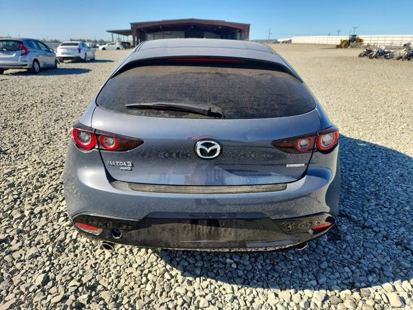 2025 MAZDA 3 Preferred Package