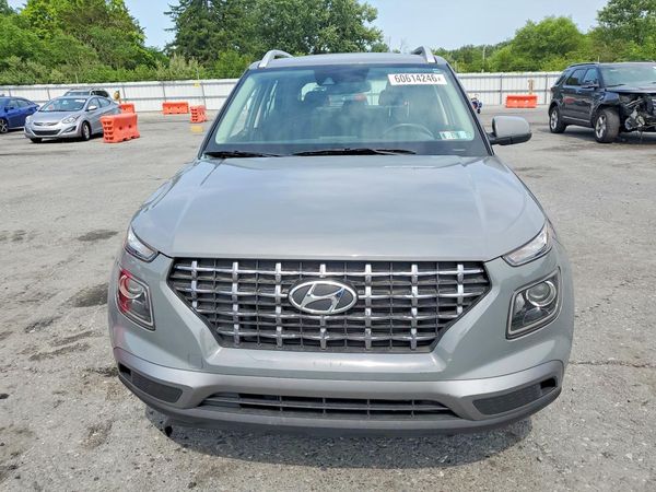 2022 HYUNDAI VENUE SEL & Limited
