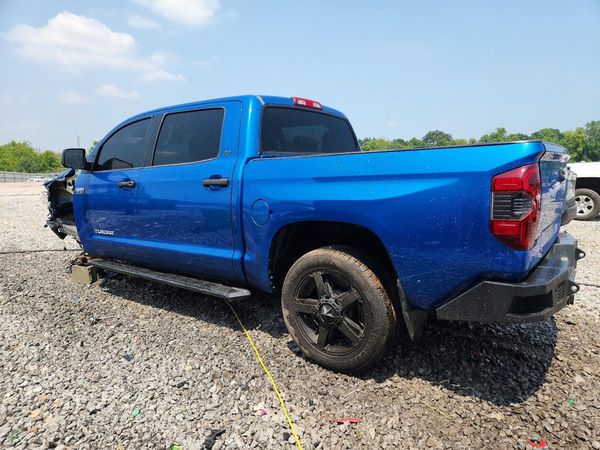 2016 TOYOTA TUNDRA SR5