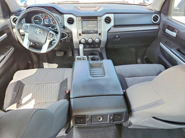 2016 TOYOTA TUNDRA SR5