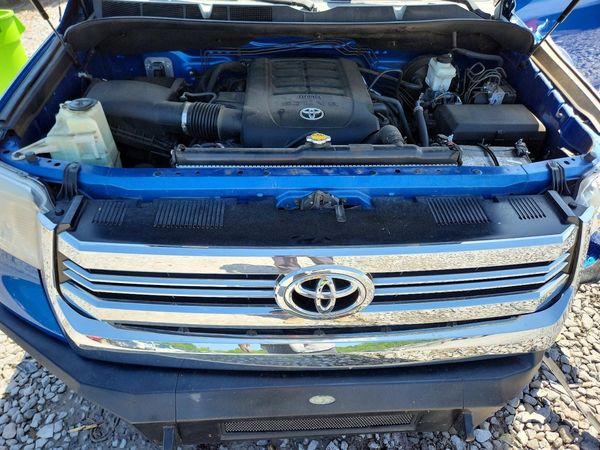 2016 TOYOTA TUNDRA SR5