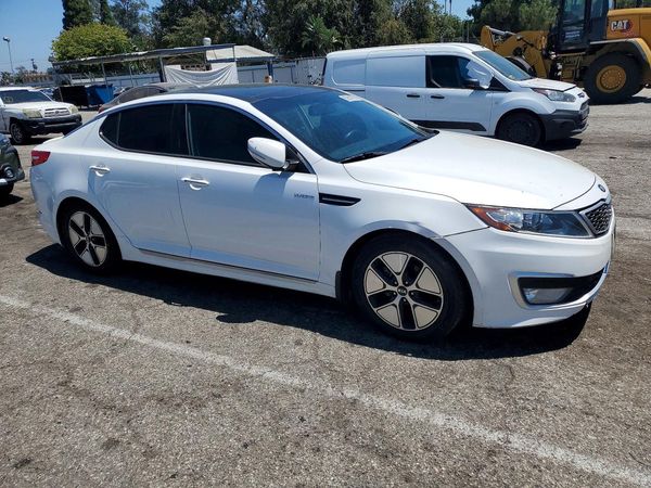 2013 KIA OPTIMA LX