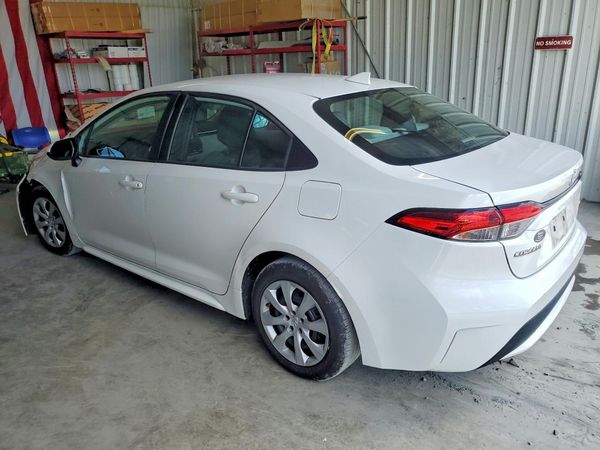 2022 TOYOTA COROLLA