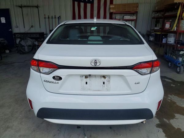 2022 TOYOTA COROLLA