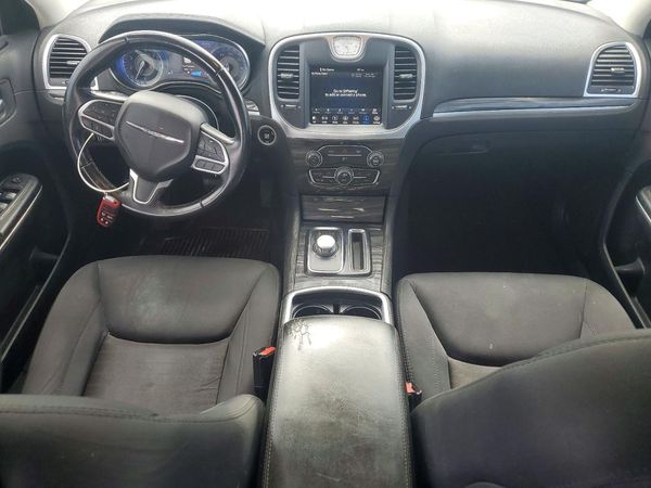 2018 CHRYSLER 300