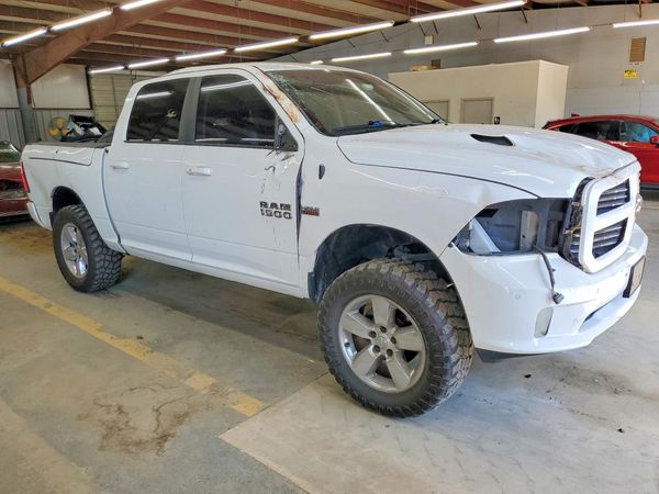 2015 RAM 1500 Sport